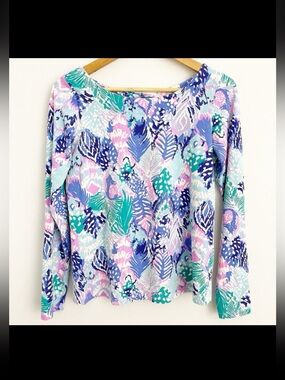 LILLY PULITZER Tristan “ Quill Out” cool pastels 3/4 sleeves M